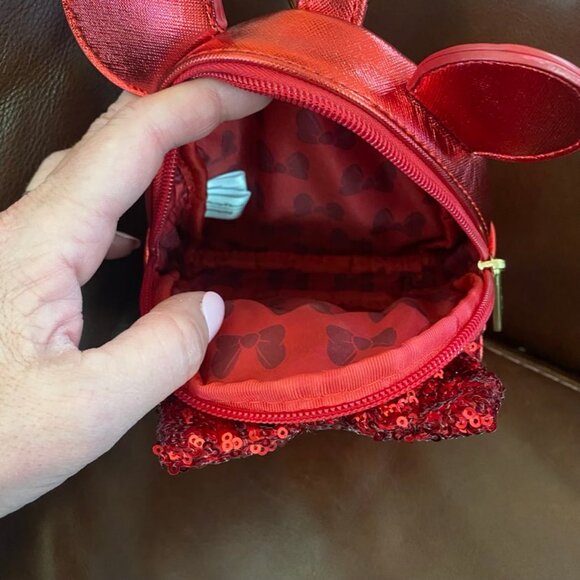 Disney Parks Loungefly Minnie Mouse Red Sequin Mini Backpack Purse Wrist… - Picture 8 of 10